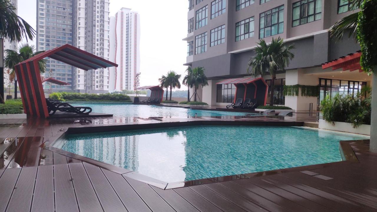 Conezion Luxury 3Br For 7Pax @Ioi Resort Putrajaya Buitenkant foto